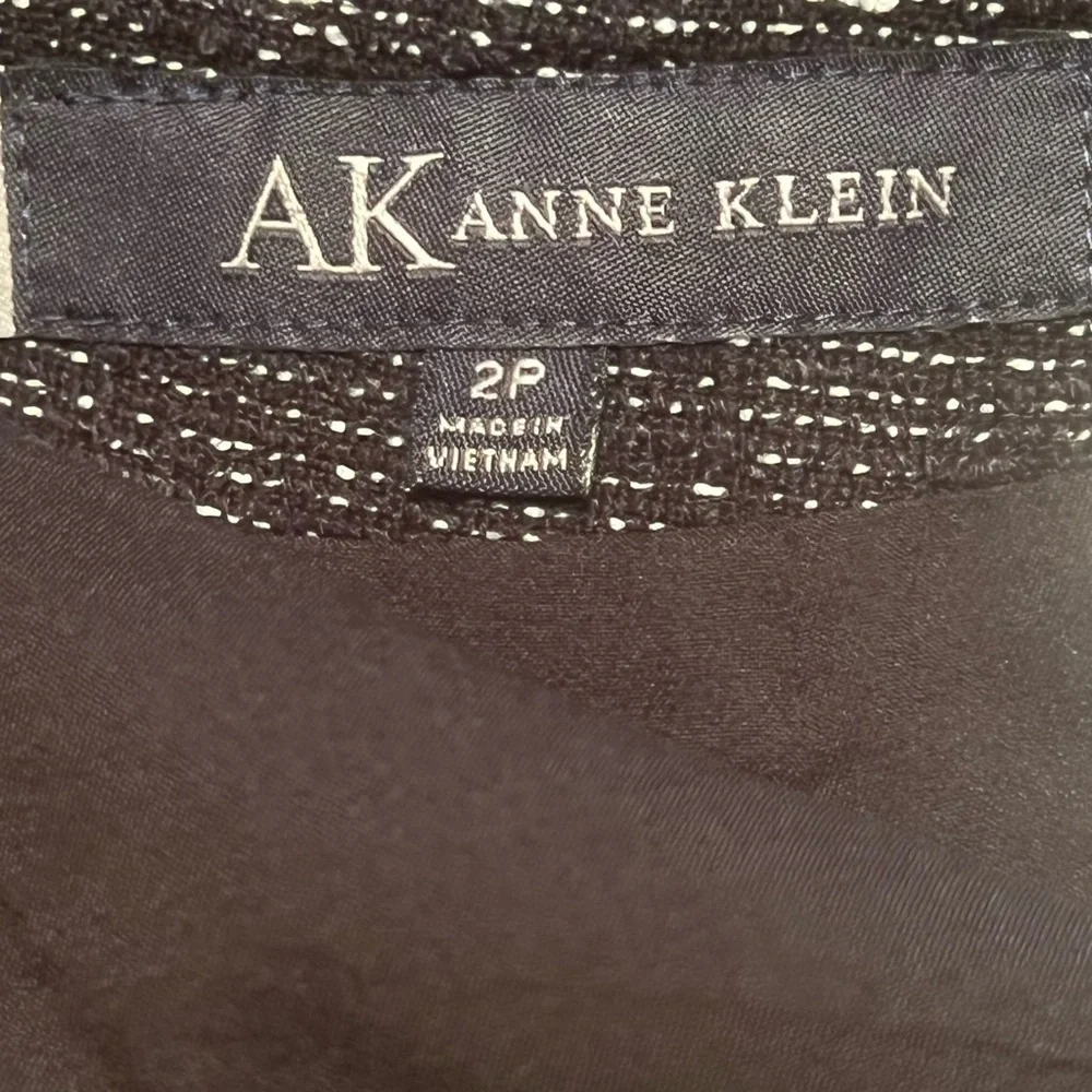 Anne Klein Black and White Tweed Pencil Skirt